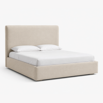 Cama Noa estofada com cabeceira ampla e design minimalista produzida em Portugal pela VILLA Interiores