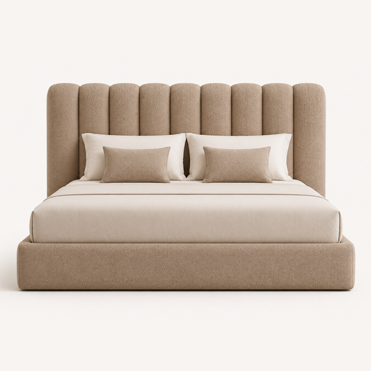 Cama Luna estofada com cabeceira vertical acolchoada produzida em Portugal pela VILLA Interiores